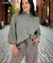 Load image into Gallery viewer, Soraya Boxy Boucle Sweater : SAGE