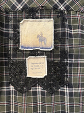 Load image into Gallery viewer, Boyfriend shirt
