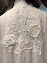 Load image into Gallery viewer, Linen Patch Shirt - WHITE
