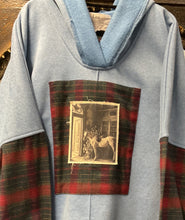 Load image into Gallery viewer, Fleece Hoodie - SKY - M/L
