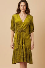 Load image into Gallery viewer, Viva Dress - CHARTRUESE
