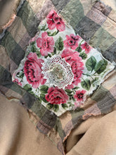 Load image into Gallery viewer, Blanket - WOOLLEN -  GINGER - Medium
