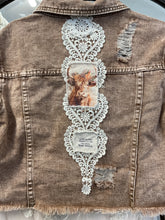 Load image into Gallery viewer, Cropped Jacket - NUTMEG
