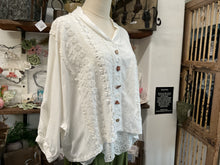 Load image into Gallery viewer, Boyfriend Shirt Cropped - WHITE
