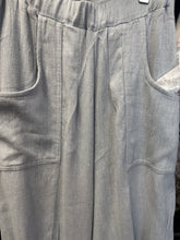 Load image into Gallery viewer, Pocket Belle Pants - SOFT CLOUD BLUE
