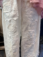 Load image into Gallery viewer, Patch Pants - DAISY WHITE
