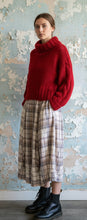 Load image into Gallery viewer, Winter Belle - CLARET
