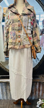 Load image into Gallery viewer, Fray Skirt - NATURAL
