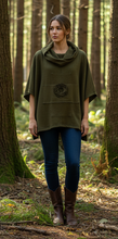 Load image into Gallery viewer, Poncho - FOREST
