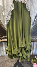 Load image into Gallery viewer, Rooshe Skirt - FERN
