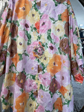 Load image into Gallery viewer, Armani - FLORAL WASH
