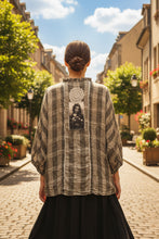 Load image into Gallery viewer, Armani - PEBBLE (M/L)
