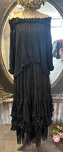 Load image into Gallery viewer, Black Rooshe skirt
