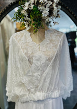 Load image into Gallery viewer, Crossover Top - WHITE
