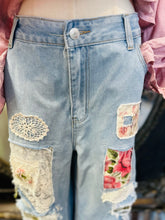 Load image into Gallery viewer, BILLIE ROSE JEANS
