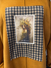 Load image into Gallery viewer, Fleece Hoodie - PUMPKIN - L/xl
