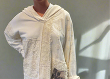 Load image into Gallery viewer, Sweat Shirt with Hood - CREAM
