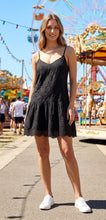 Load image into Gallery viewer, Broderie Slip - BLACK
