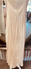 Load image into Gallery viewer, Ophelia Dress - PEACH
