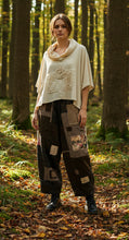 Load image into Gallery viewer, Vintage crazy patch pants
