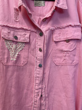 Load image into Gallery viewer, Denim Shacket - BUBBLEGUM
