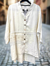 Load image into Gallery viewer, Boyfriend Shirt - CREAM

