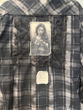 Load image into Gallery viewer, Check Boyfriend Shirt
