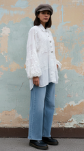 Load image into Gallery viewer, Linen Patch Shirt - WHITE
