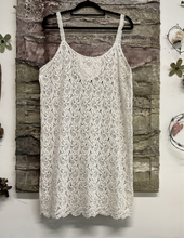 Load image into Gallery viewer, PRE-LOVED: Slip: WHITE
