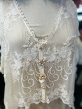 Load image into Gallery viewer, Angelique Overtop - IVORY
