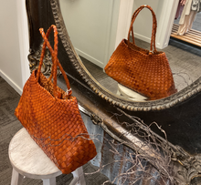 Load image into Gallery viewer, Enrica - COGNAC
