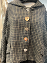 Load image into Gallery viewer, Humber Hoodie - KHAKI PLAID
