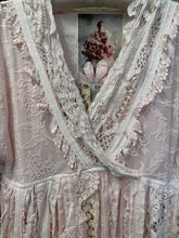 Load image into Gallery viewer, Ragdoll Vintage Dress - TEA ROSE

