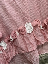 Load image into Gallery viewer, Rose over top
