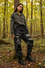 Load image into Gallery viewer, Boyfriend shirt
