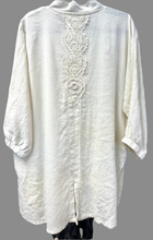 Load image into Gallery viewer, Boyfriend Shirt - CREAM
