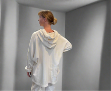 Load image into Gallery viewer, Sweat Shirt with Hood - CREAM
