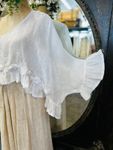 Load image into Gallery viewer, Roses Overtop - WHITE
