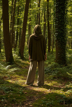Load image into Gallery viewer, Poncho - FOREST
