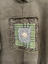 Load image into Gallery viewer, Sweatshirt - Fleece: OLIVE
