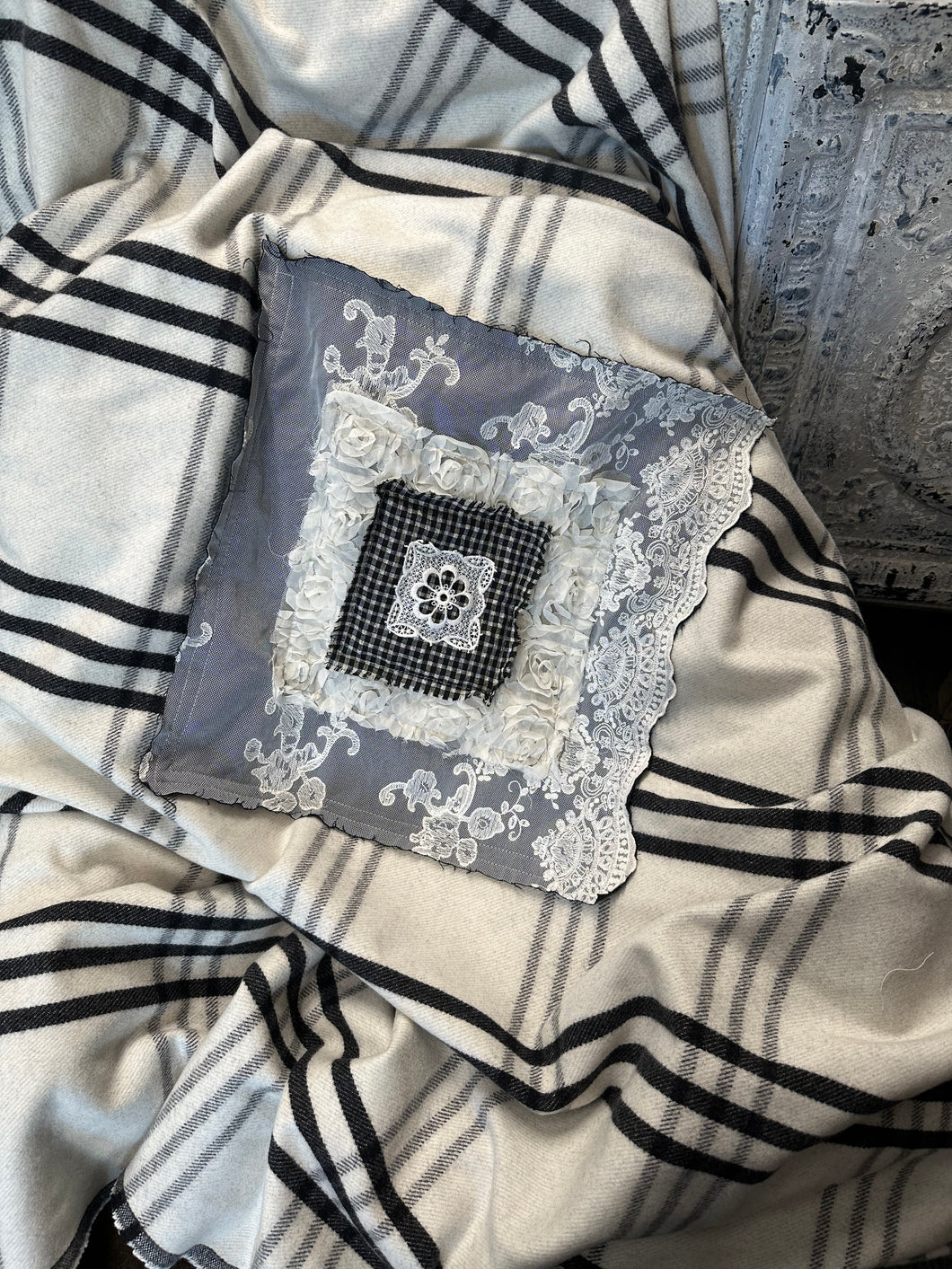 Wool Patch Blanket - BLACK AND WHITE