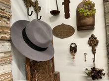 Load image into Gallery viewer, Panama Hat WOOL - GULL
