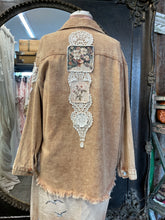 Load image into Gallery viewer, Denim Shacket - CARAMEL
