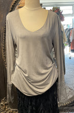 Load image into Gallery viewer, French Lace Tee - TAUPE
