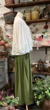Load image into Gallery viewer, Pocket Pants - OLIVE
