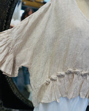 Load image into Gallery viewer, Roses Top - NATURAL
