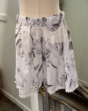 Load image into Gallery viewer, Shorts - BLACK SWIRL
