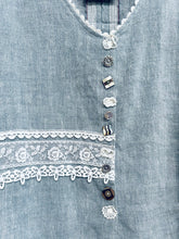 Load image into Gallery viewer, Boyfriend- Cropped - SOFT BLUE
