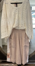Load image into Gallery viewer, Shorts - BLUSH LINEN
