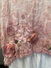 Load image into Gallery viewer, Ragdoll Vintage Lace Top - OMBRE PINK
